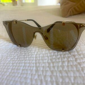 Valentino sunnies